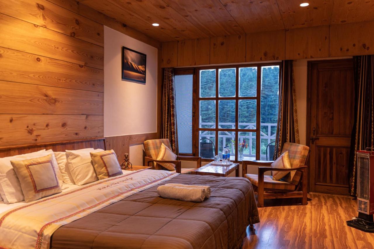 The Conifer Hotel Manali  Exterior photo