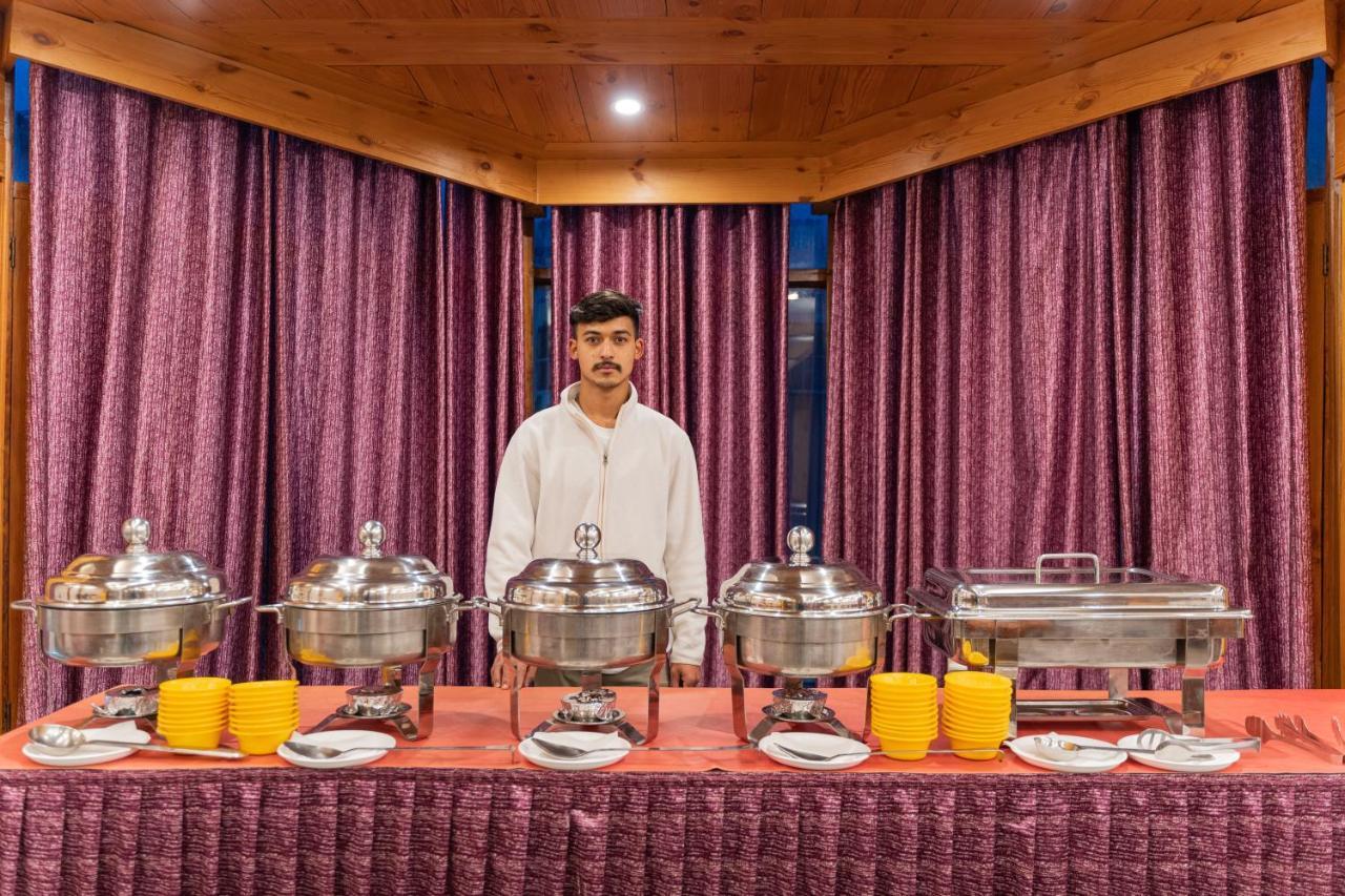 The Conifer Hotel Manali  Exterior photo