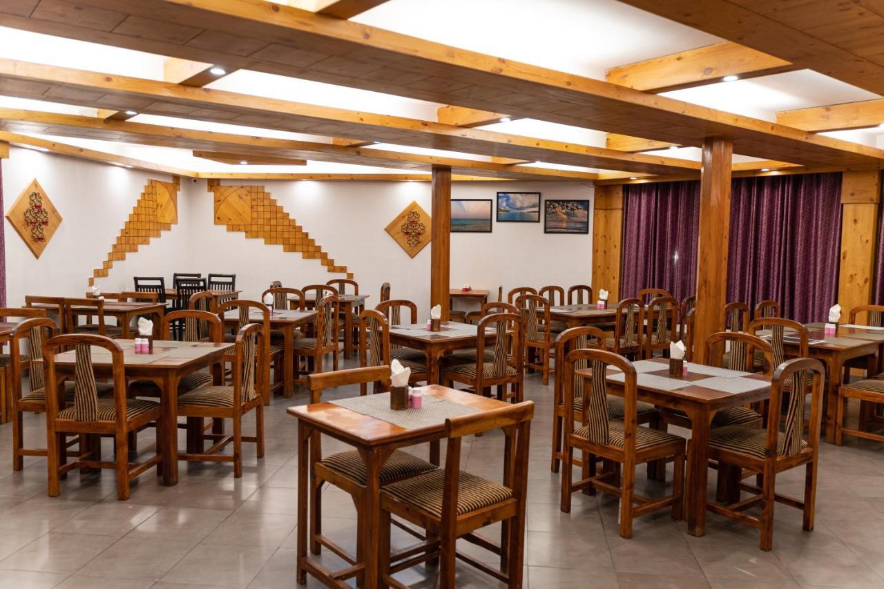 The Conifer Hotel Manali  Exterior photo