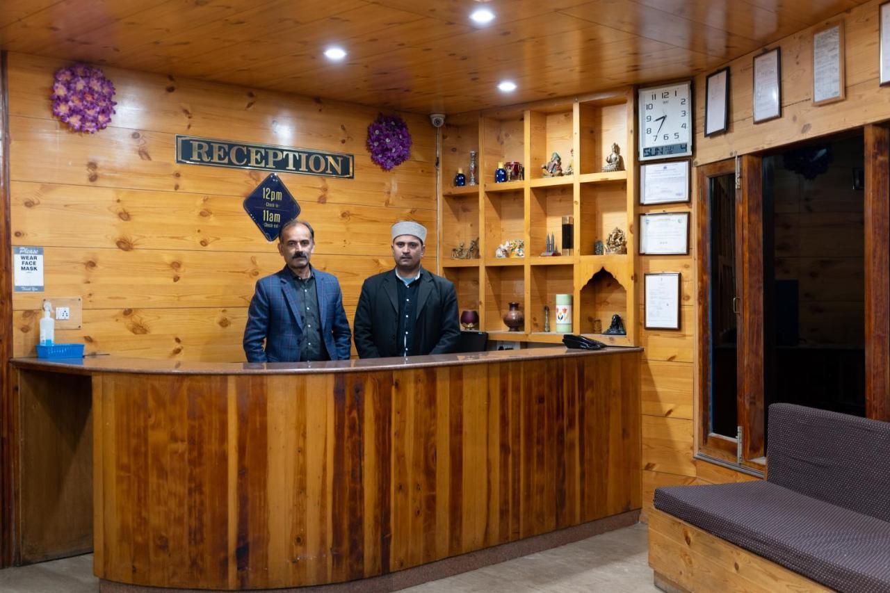 The Conifer Hotel Manali  Exterior photo