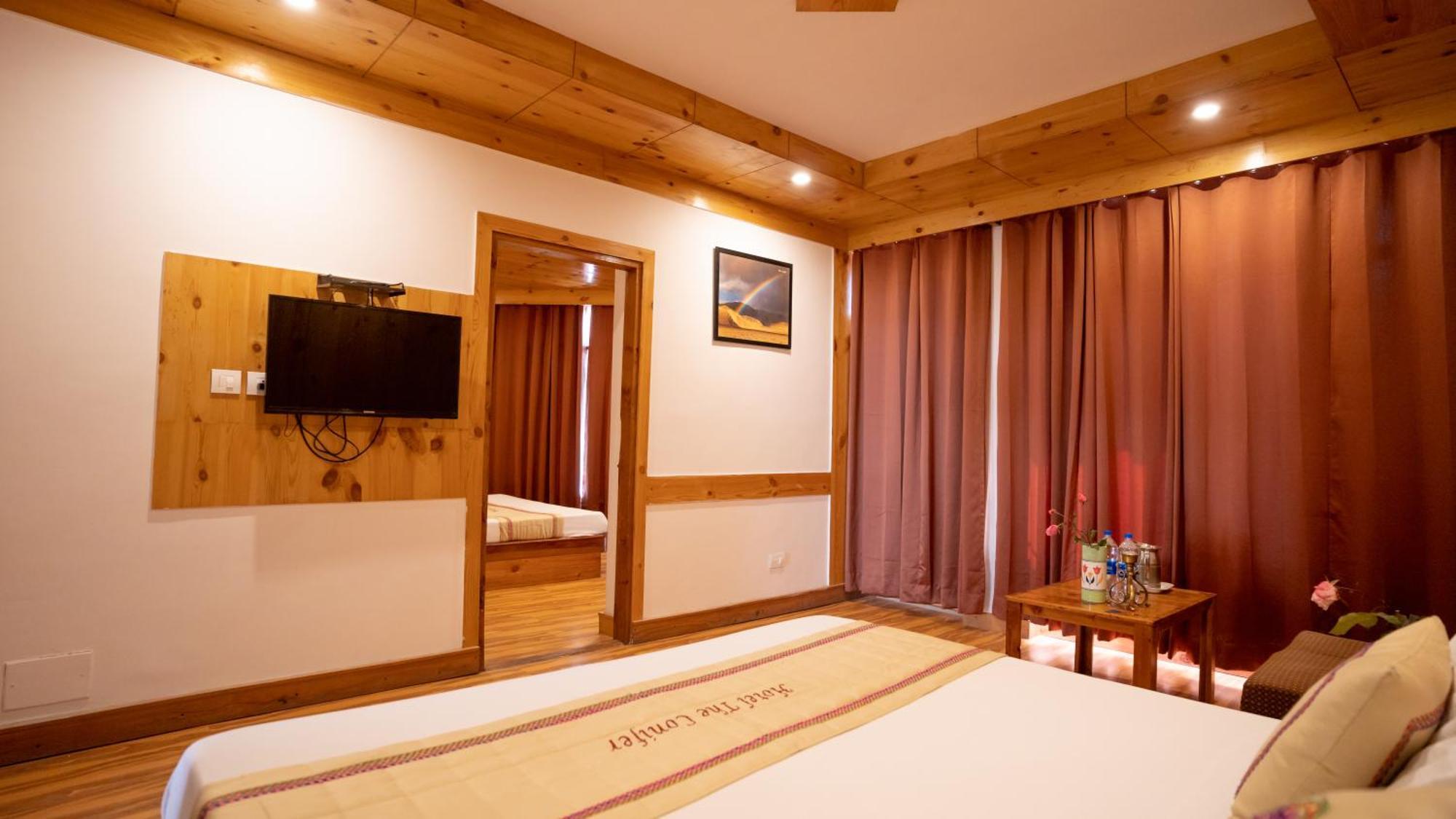The Conifer Hotel Manali  Exterior photo